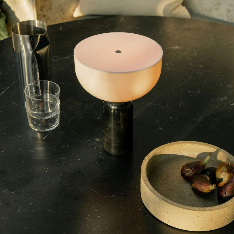 Marmor Tischlampe Luxus Gold Akzente Modern
