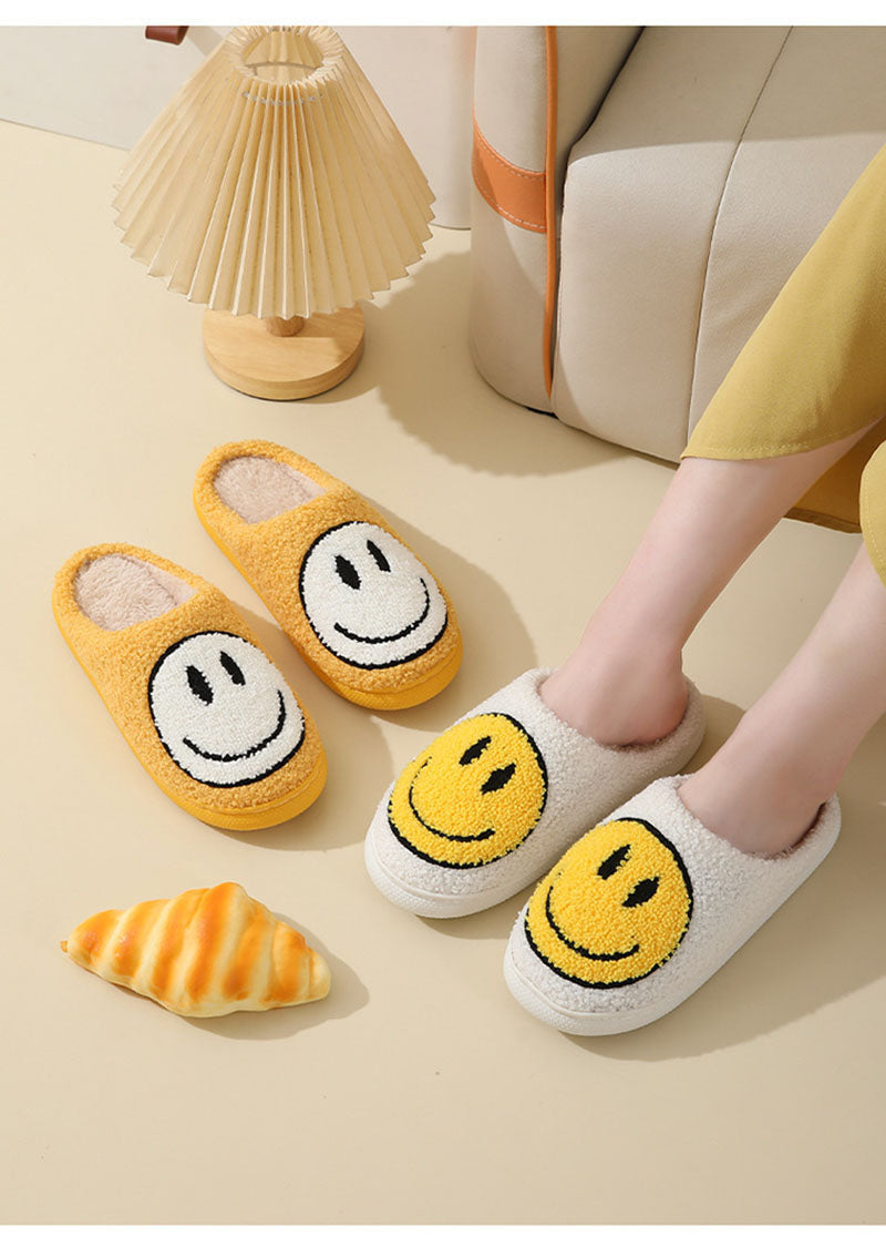 Weiche Pelzpantoffel Smiley Muster Warm - BerlinGlamour