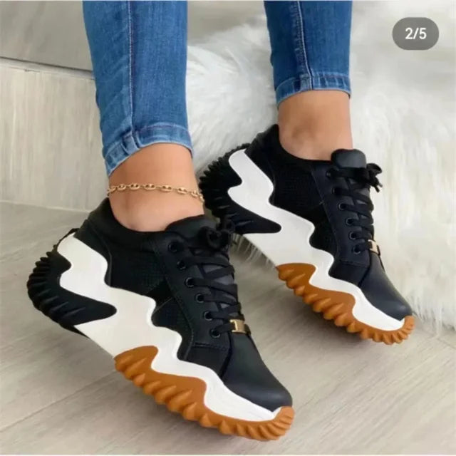 BerlinGlamour Damen Atmungsaktive Vulkanisierte Plateau-Sneaker mit Dickem Boden
