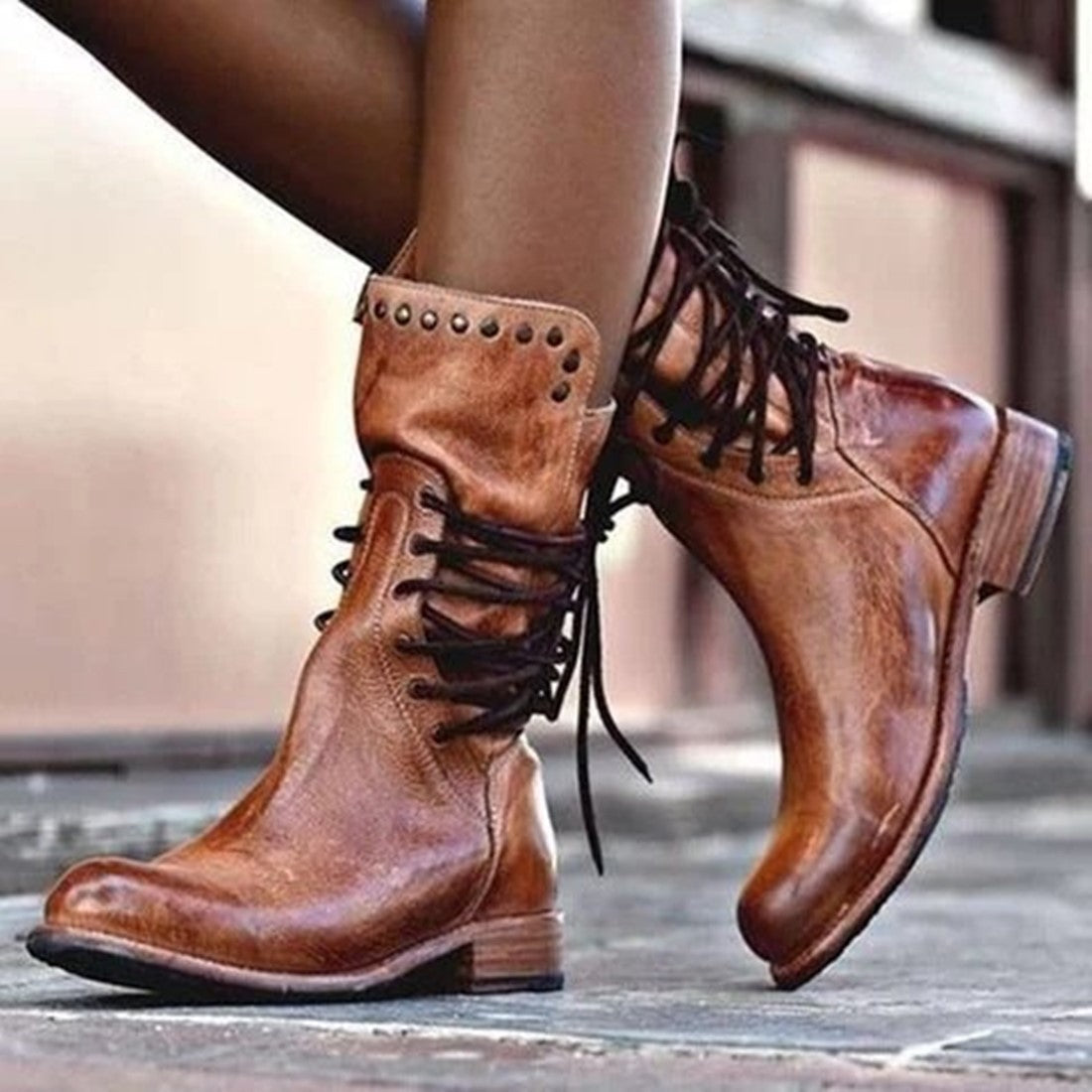Damen Schnürstiefel Robust Nieten Stiefel Schwarz - BerlinGlamour