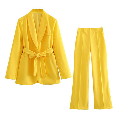 Eleganter Damenanzug 2-teilig mit Blazer und Hose