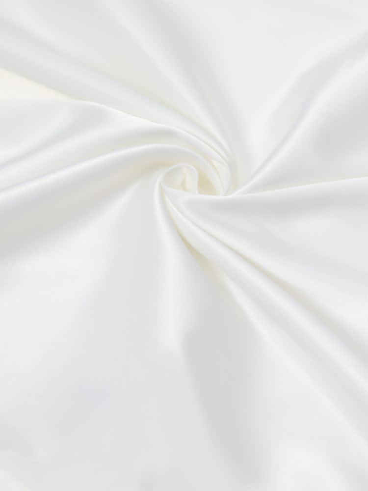 Trägerloses Midikleid Satin mit Perlen Dekor
