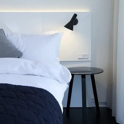 Moderne LED Tischlampe Elegante Minimalistisch