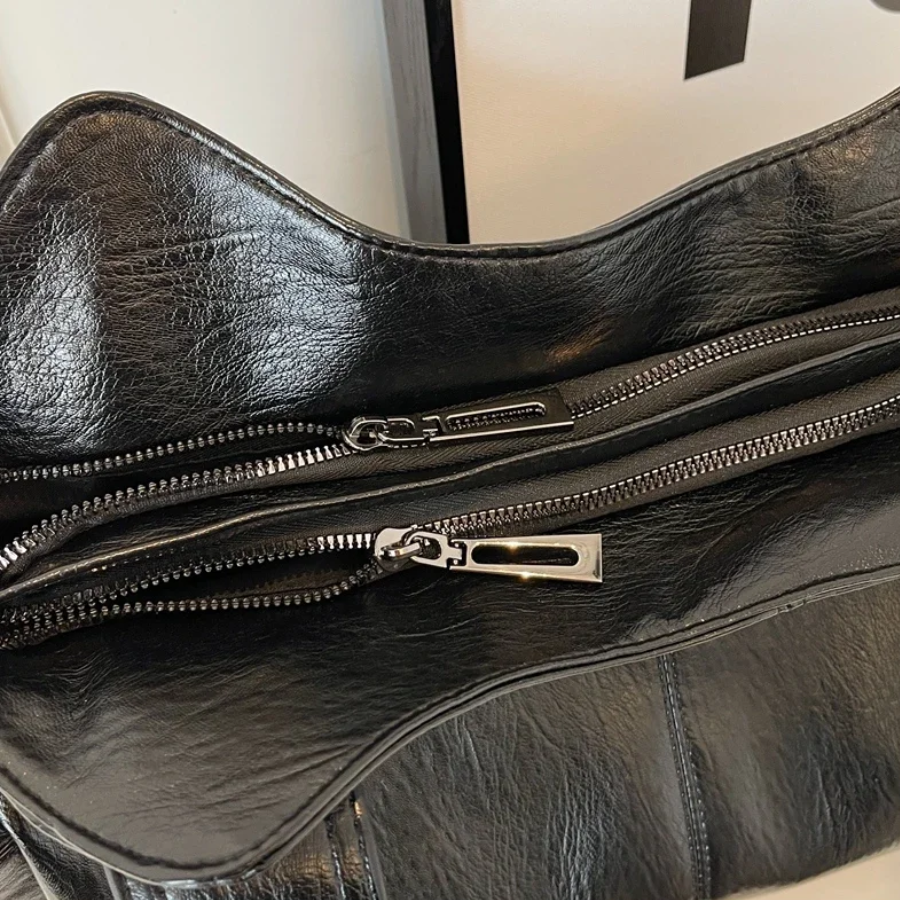 Vegane Schultertasche mit Crossbody-Option Stilvoll Braun