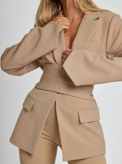 Janina | Eleganter Blazer mit Gürtel – Stilvolles Design für Jede Gelegenheit Zendoo.de