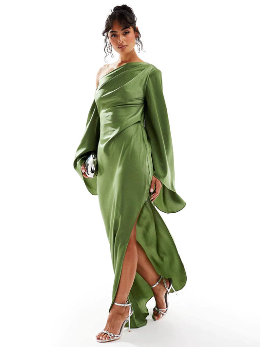 Elegantes Abendkleid Satin One-Shoulder Design Schlitz - BerlinGlamour