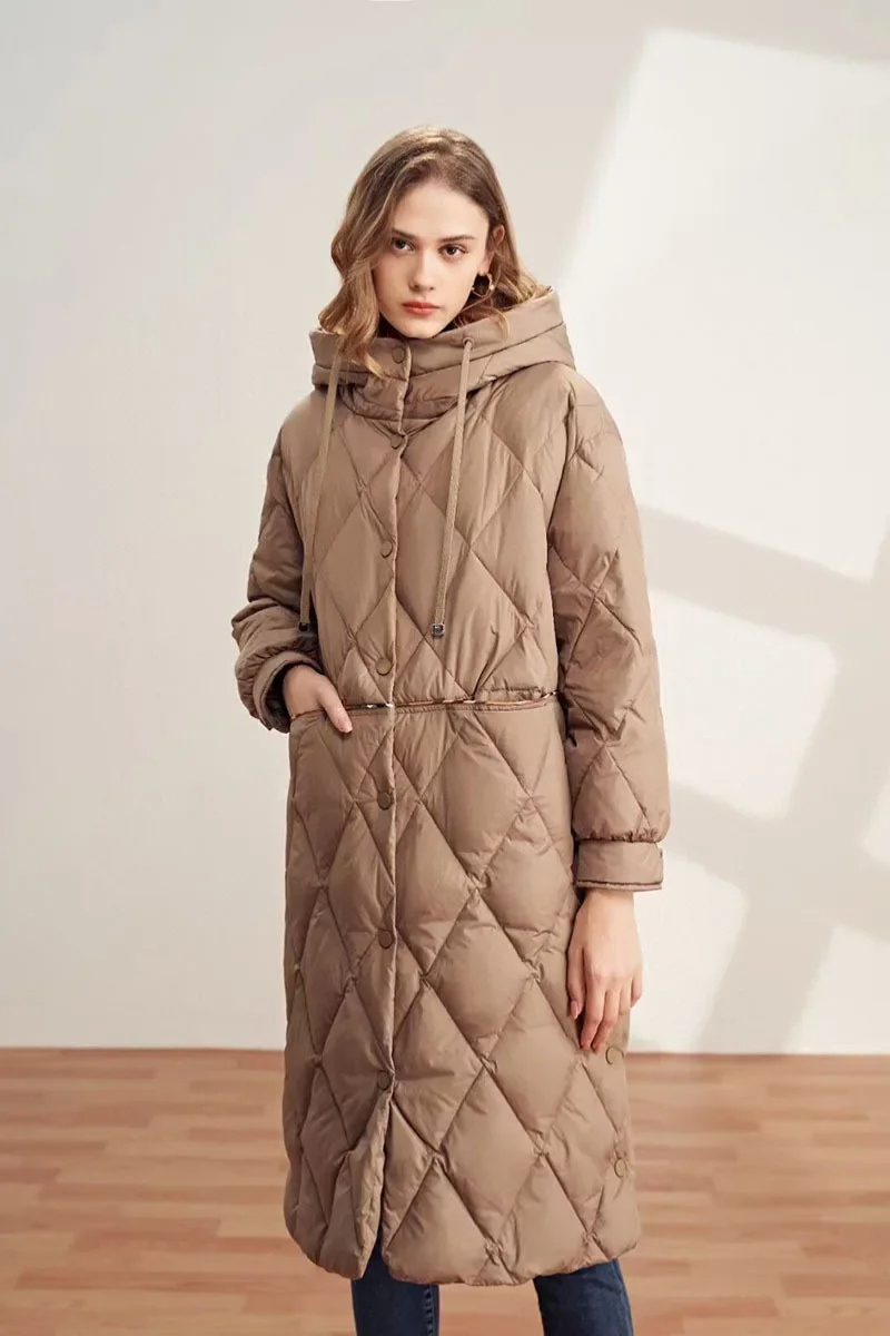 Langer Damenmantel mit Kapuze Diamant Muster Warm
