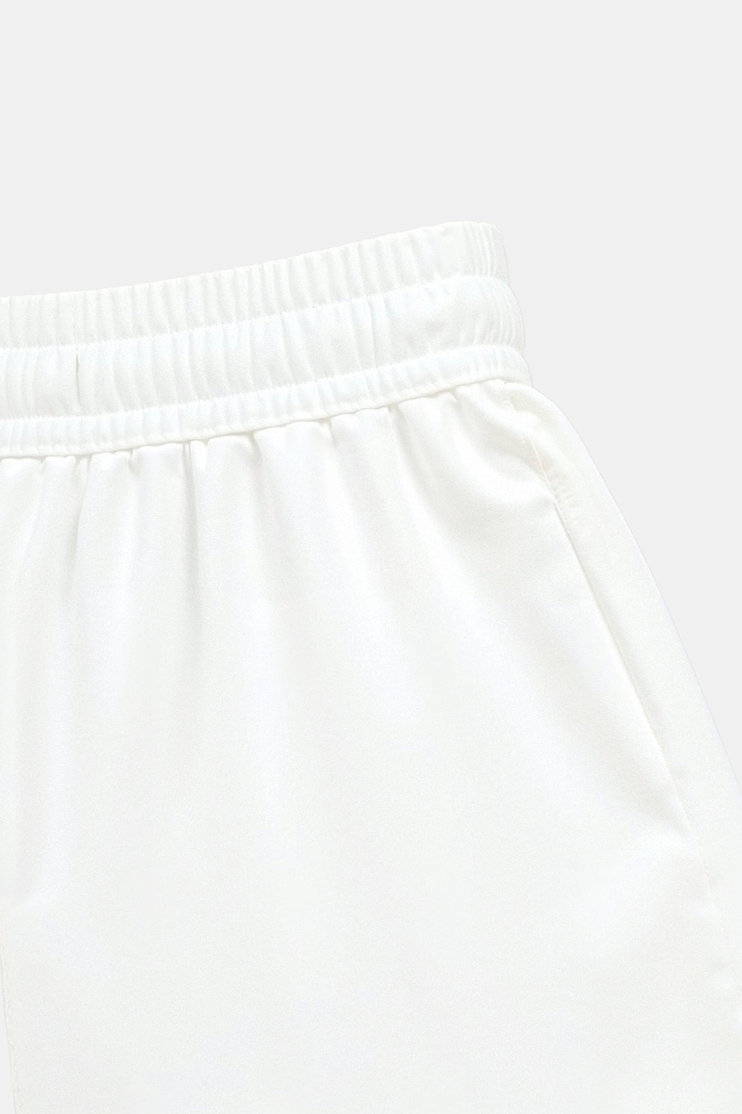 Elastische Damenhose mit Kordelzug und weitem Bein