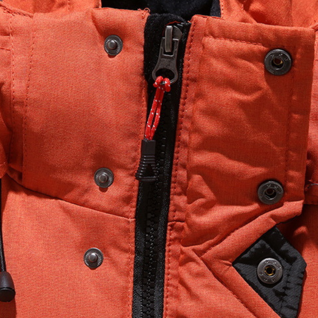 Isolierende Winterjacke Warm und Wasserdicht