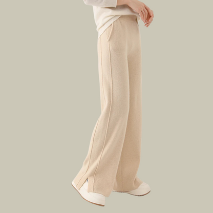 Bequeme Damen Strickhose Locker Geschnitten
