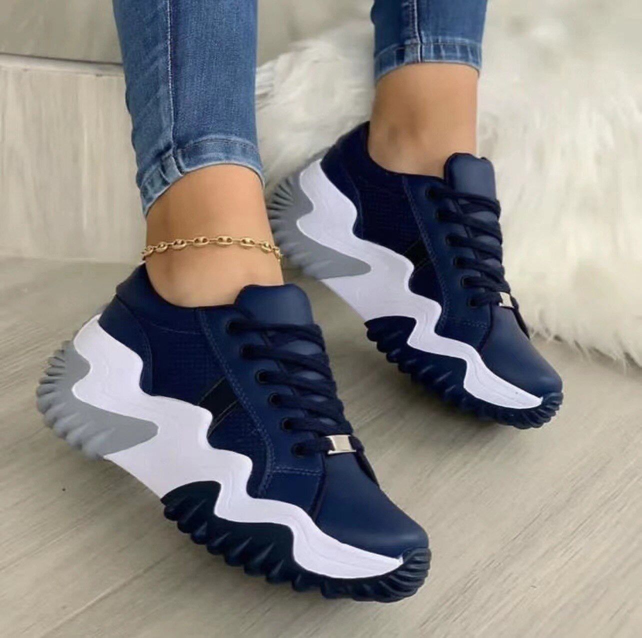 Kasia Orthopädische Sneaker aus Leder mit Patchwork-Design