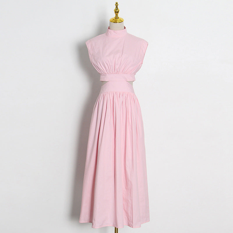 BerlinGlamour ärmelloses Kleid mit Stehkragen