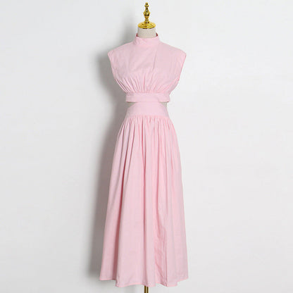 BerlinGlamour ärmelloses Kleid mit Stehkragen