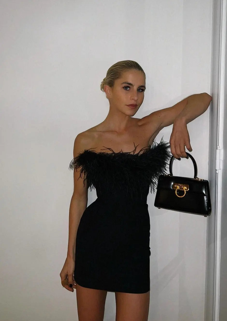 Kleid Minikleid Elegantes Frauenkleid Zeitlos - BerlinGlamour