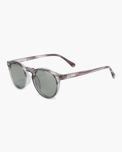 Herren Set: 3-teiliges Outfit mit Pullover, Loafers und Sonnenbrille