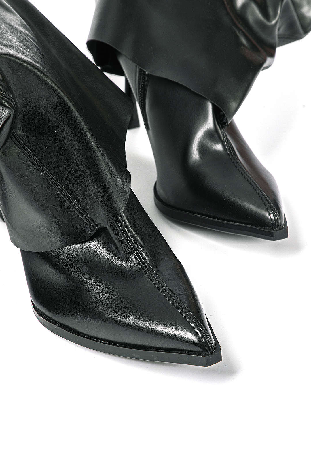 Schwarze Stiefel Damen Hoch Oversized Design Schuhe