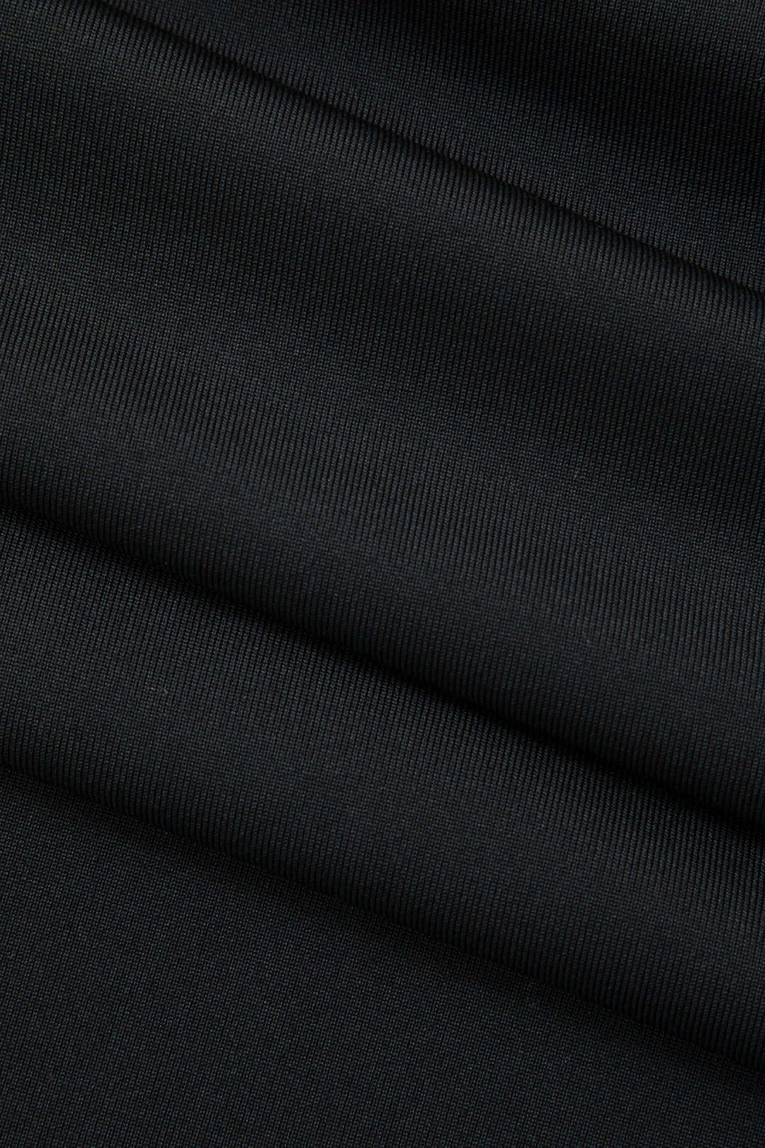 Elegantes Maxikleid mit Volant und Rüschen