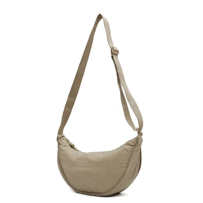BerlinGlamour Halbmond Tasche Schick Modern Frauenhandtasche