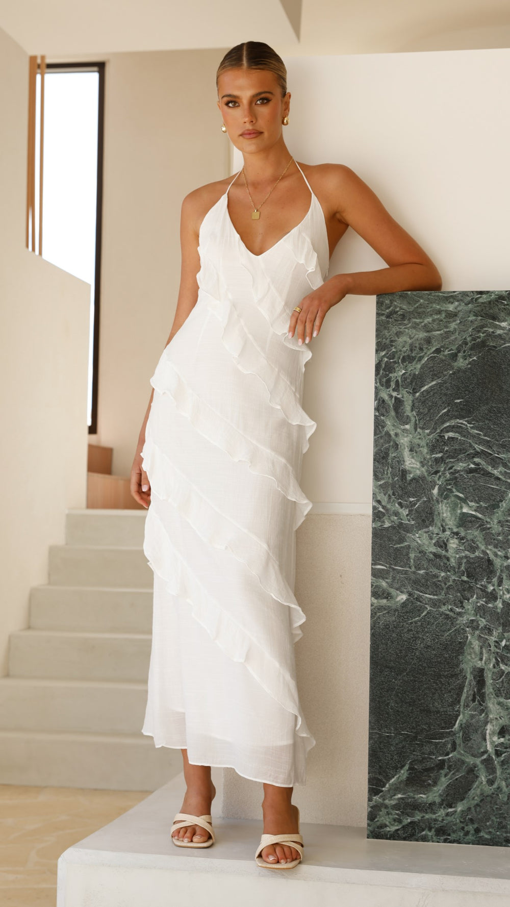 Frauenkleid mit Rüschen Verspielt Elegant