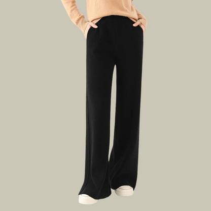 Bequeme Damen Strickhose Locker Geschnitten