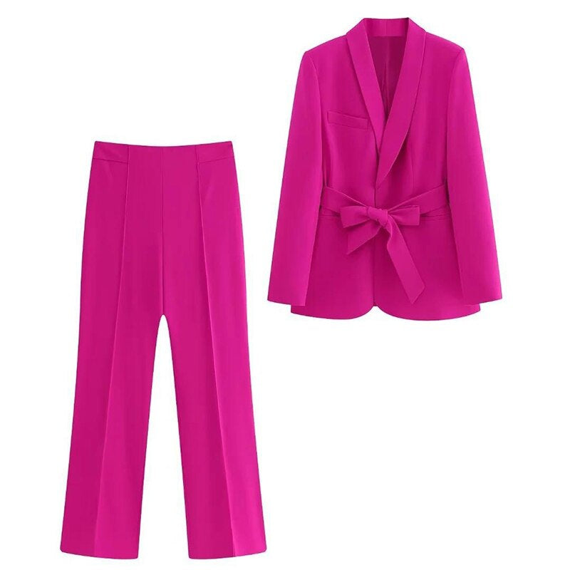 Eleganter Damenanzug 2-teilig mit Blazer und Hose - BerlinGlamour