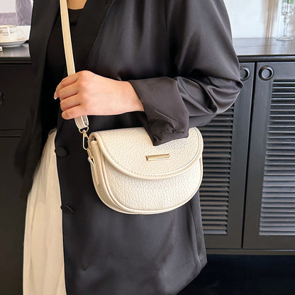 Elegante Sattelleder Handtasche Damen