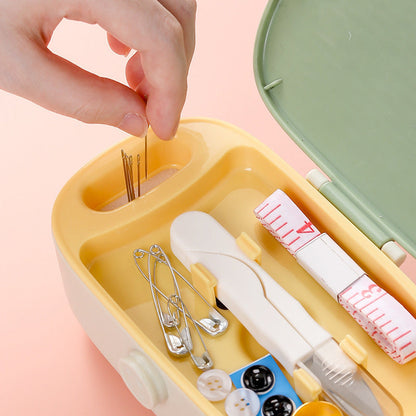 Nähkästchen Komplett Set mit Knöpfen und Fingerhut