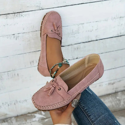 Damen Slipper Wildleder Quasten Detail Elegannt