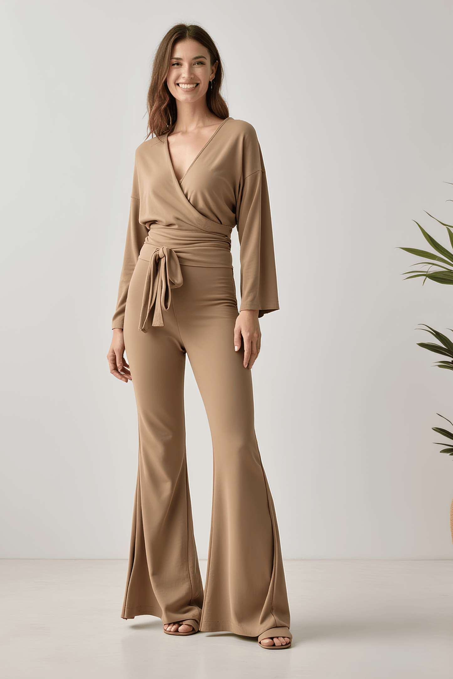 Damen Zweiteiler Set Wickeloberteil Schlaghose Elegant - BerlinGlamour