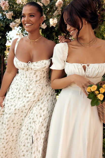 Pastellgrünes Midikleid Taillenformendes Sommerkleid