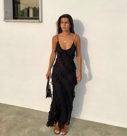 Elegantes Maxikleid mit Rüschen und Spaghettiträgern