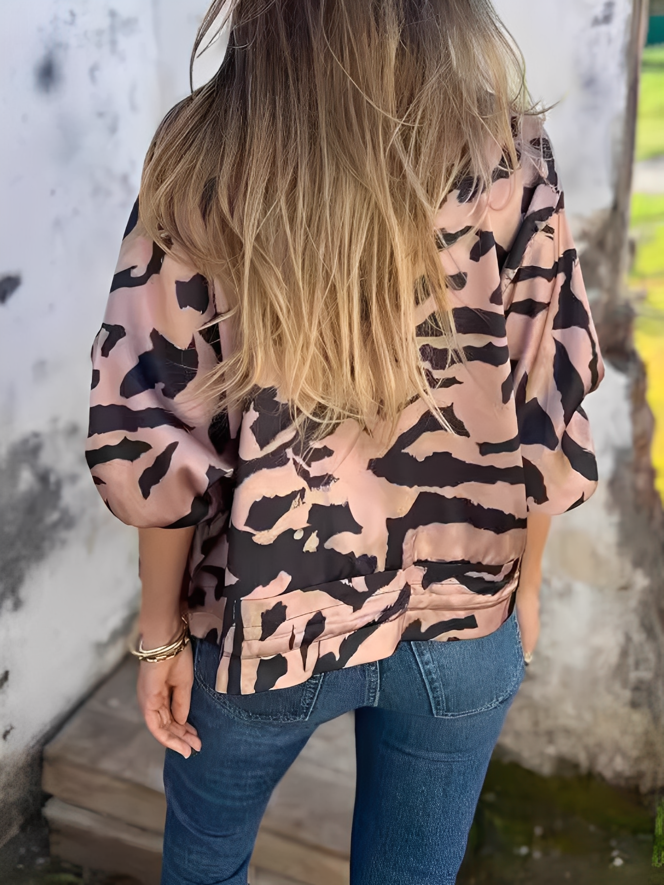Moderne Damenjacke Reißverschluss Schwarz Eleganz - BerlinGlamour