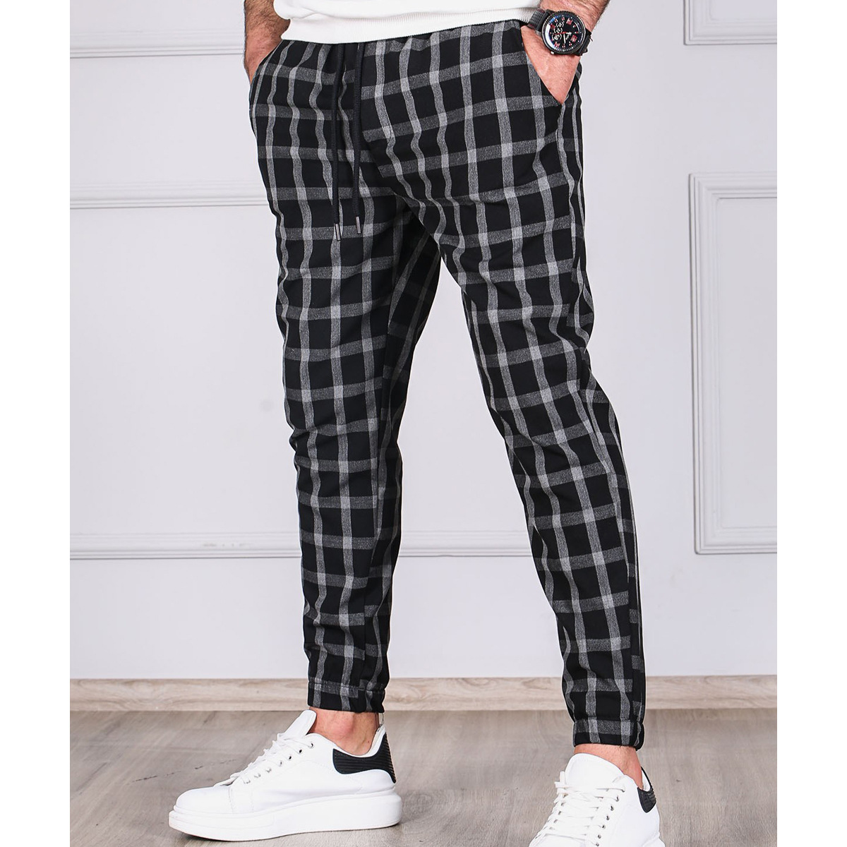 Bequeme Herrenhose für Alltag Modern - BerlinGlamour