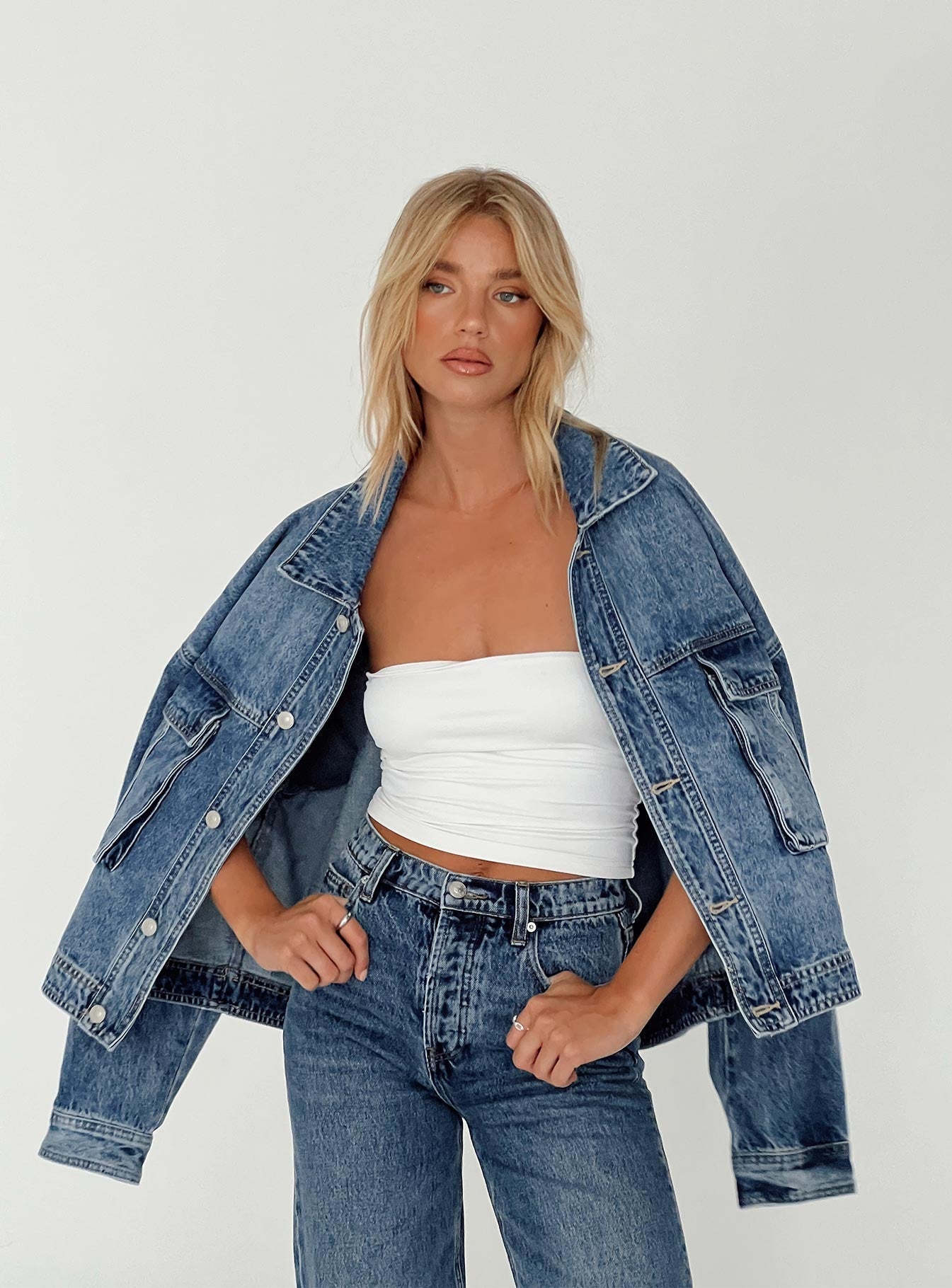 Damen Jeansjacke Oversize Vintage Midwash Blau - BerlinGlamour