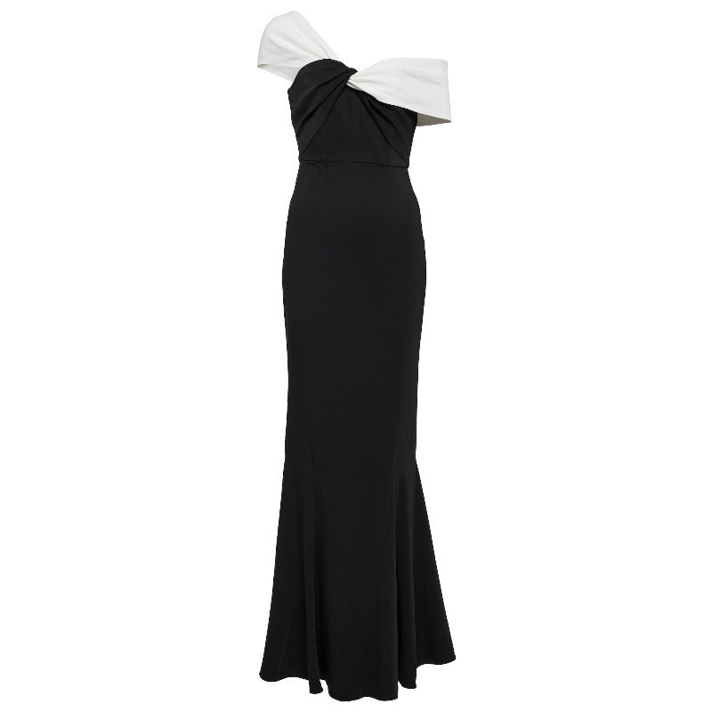 BerlinGlamour Schulter-Strickkleid