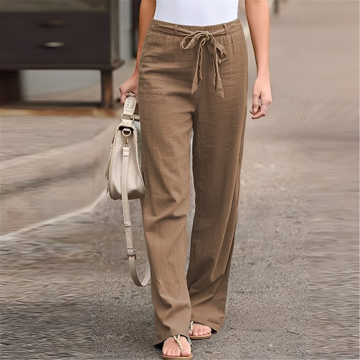 Elastische Damen Hose mit Weitem Bein und Komfortbund