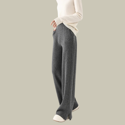 Bequeme Damen Strickhose Locker Geschnitten