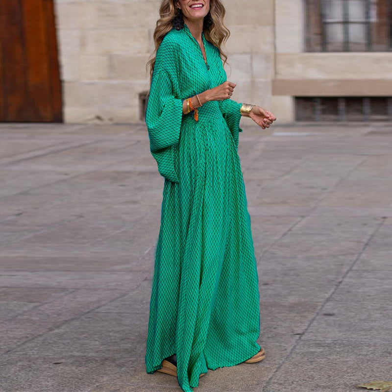 Elegantes Langarm Kleid mit V-Ausschnitt und lockerer Passform