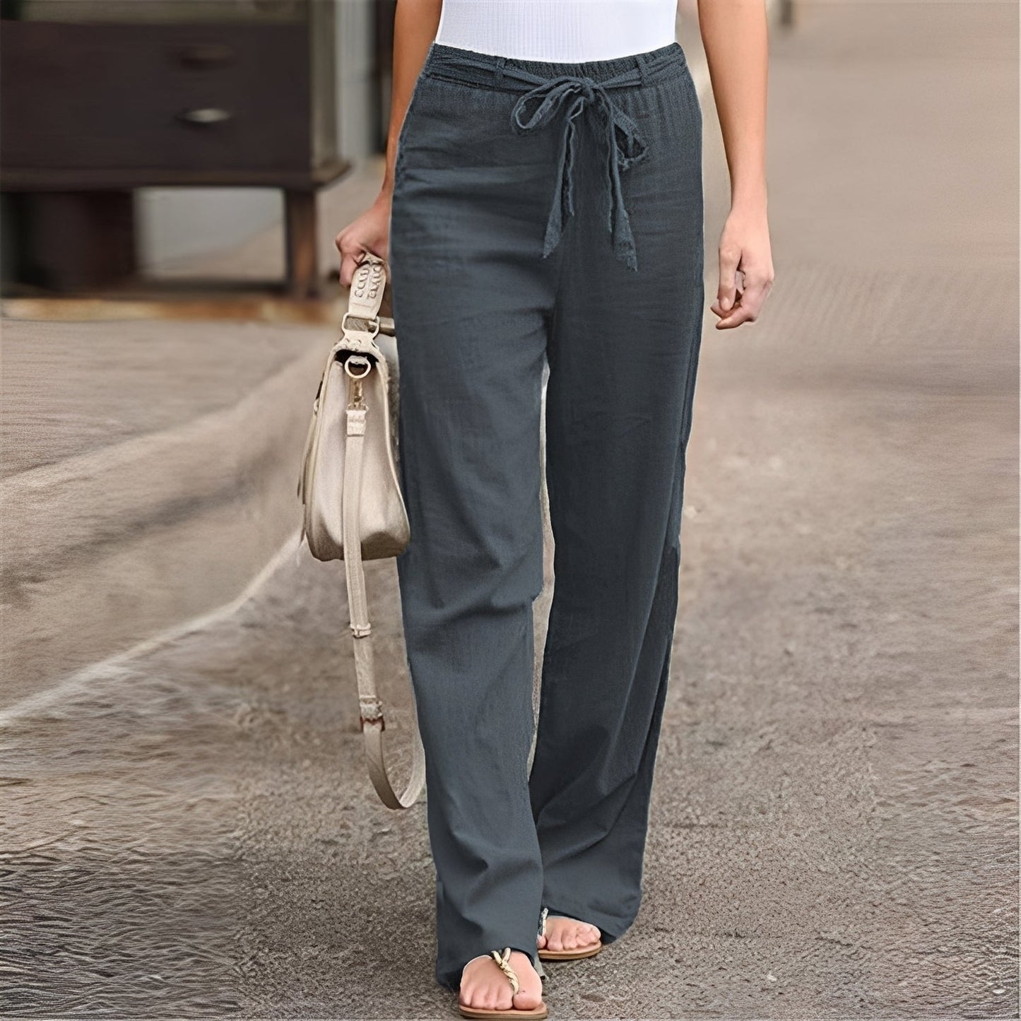 Elastische Damen Hose mit Weitem Bein und Komfortbund