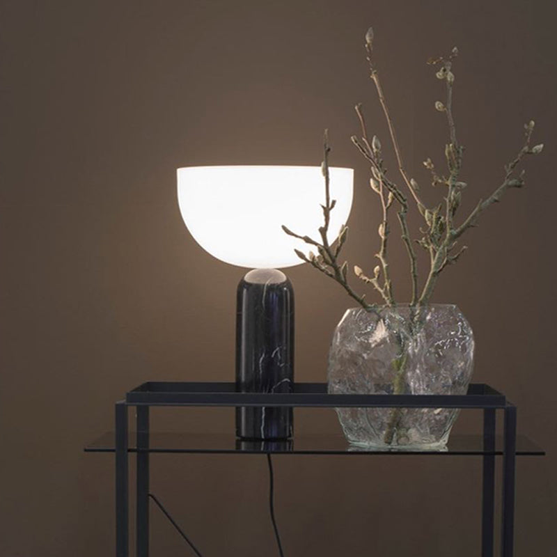 Marmor Tischlampe Luxus Gold Akzente Modern