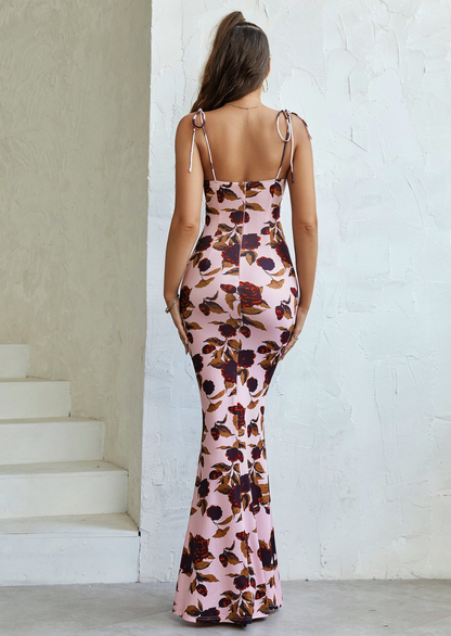 Sommer Maxikleid Blumenmuster Figurbetont feminin