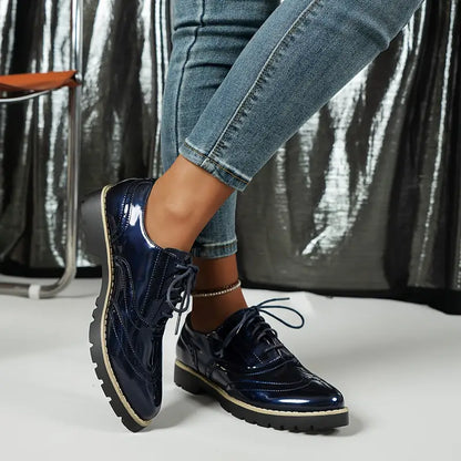 Elegante Frauen Lederschuhe Hochglanz