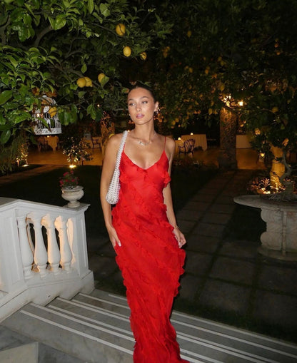 Elegantes Maxikleid mit Rüschen und Spaghettiträgern