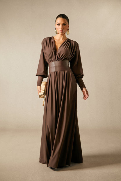 Elegantes Maxi-Kleid mit V-Ausschnitt und Taillenband - BerlinGlamour