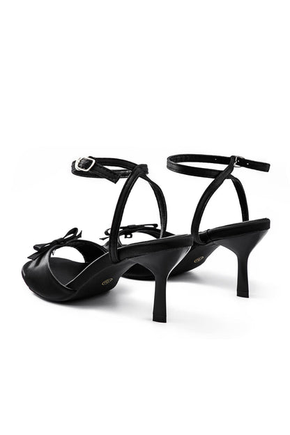 Schwarze Sandaletten mit Absatz Elegante Damen Schuhe