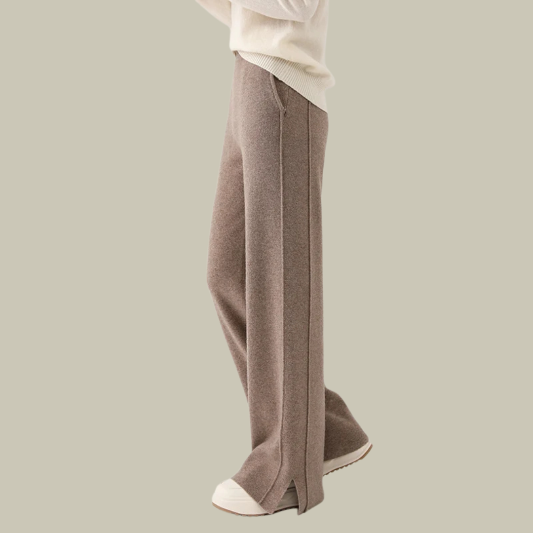 Bequeme Damen Strickhose Locker Geschnitten