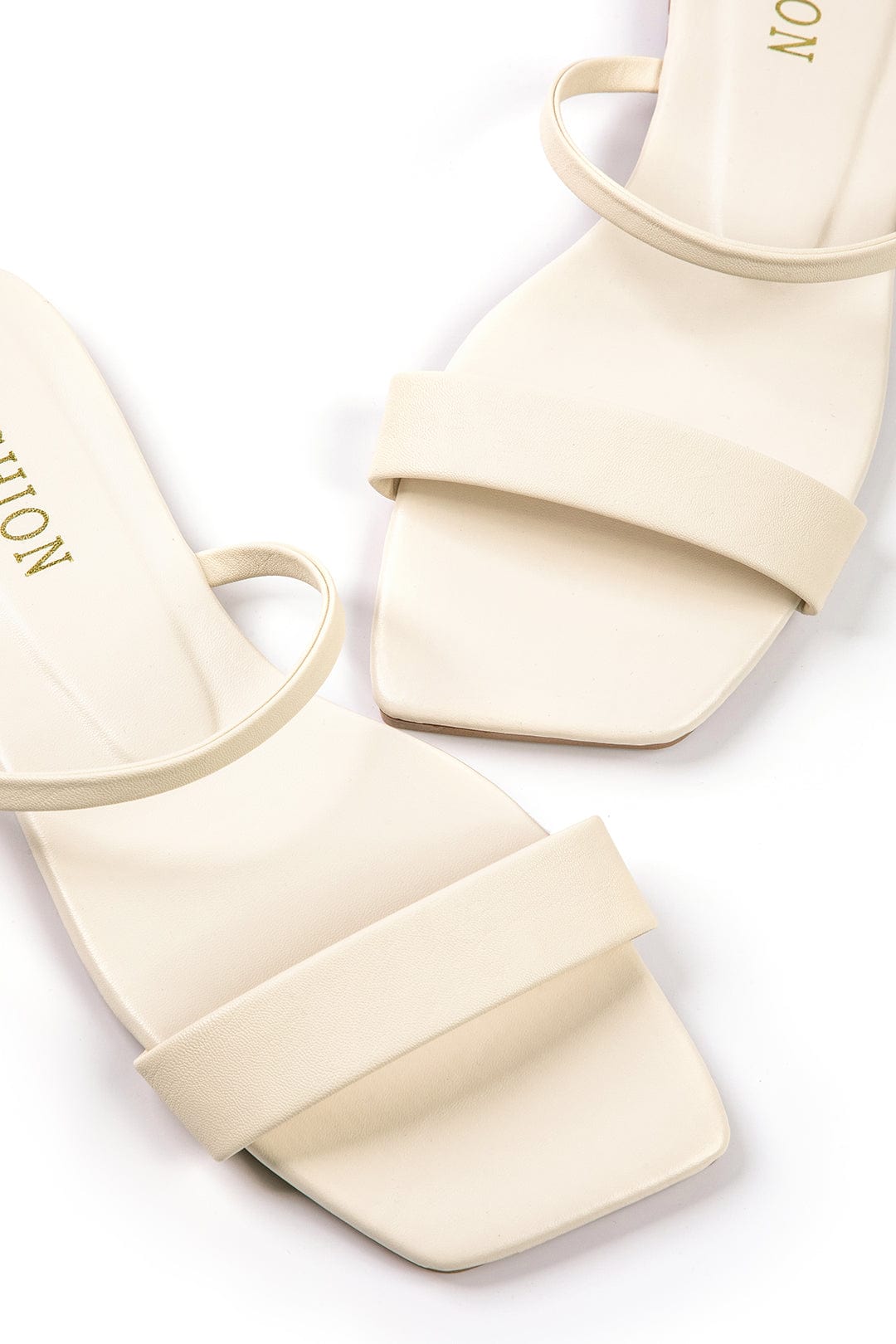 Schwarze Sandalen Elegantes Minimal Design