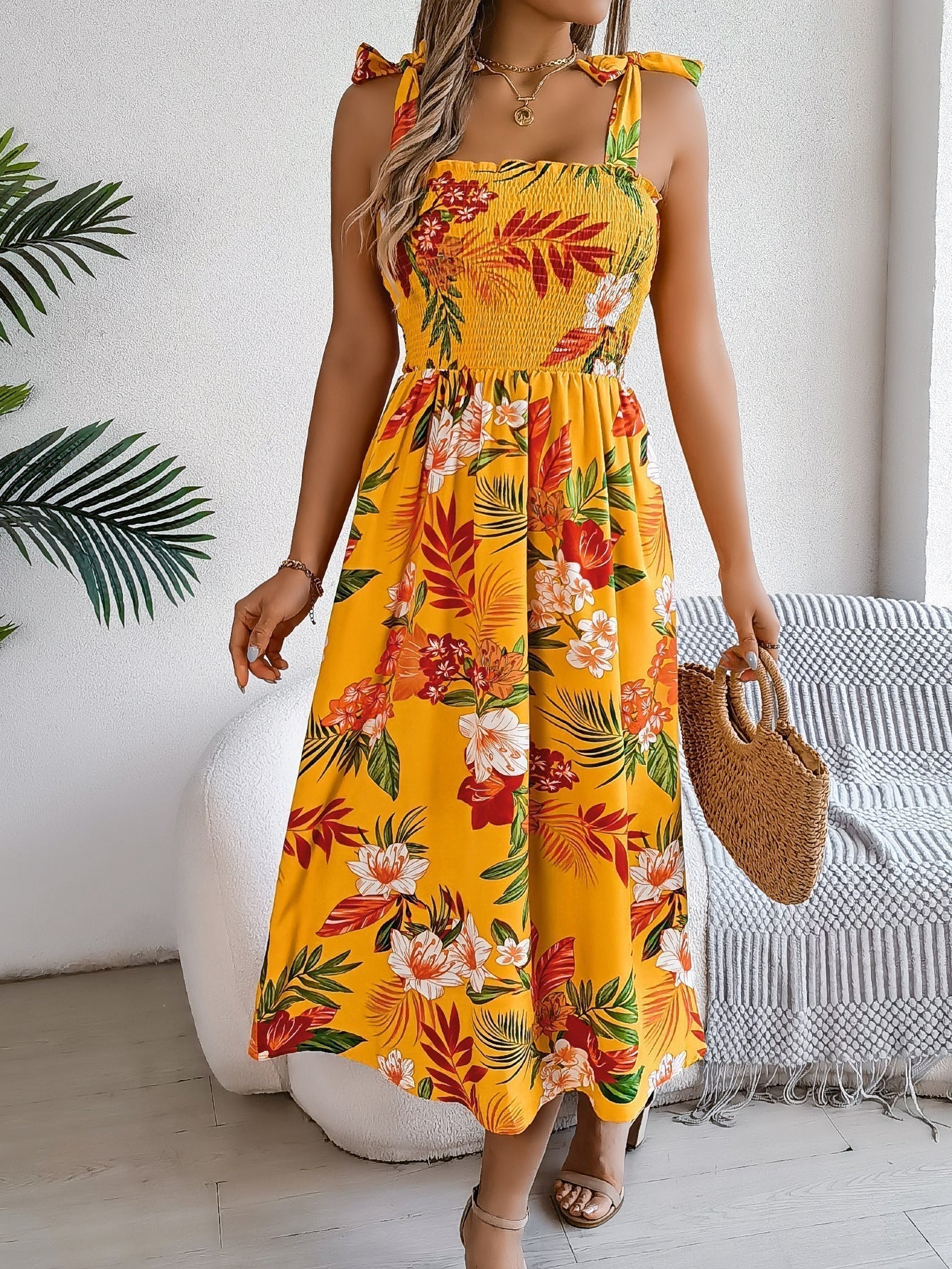 Damen Trägerkleid mit Blumenmuster von BerlinGlamour