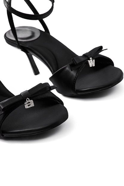Schwarze Sandaletten mit Absatz Elegante Damen Schuhe