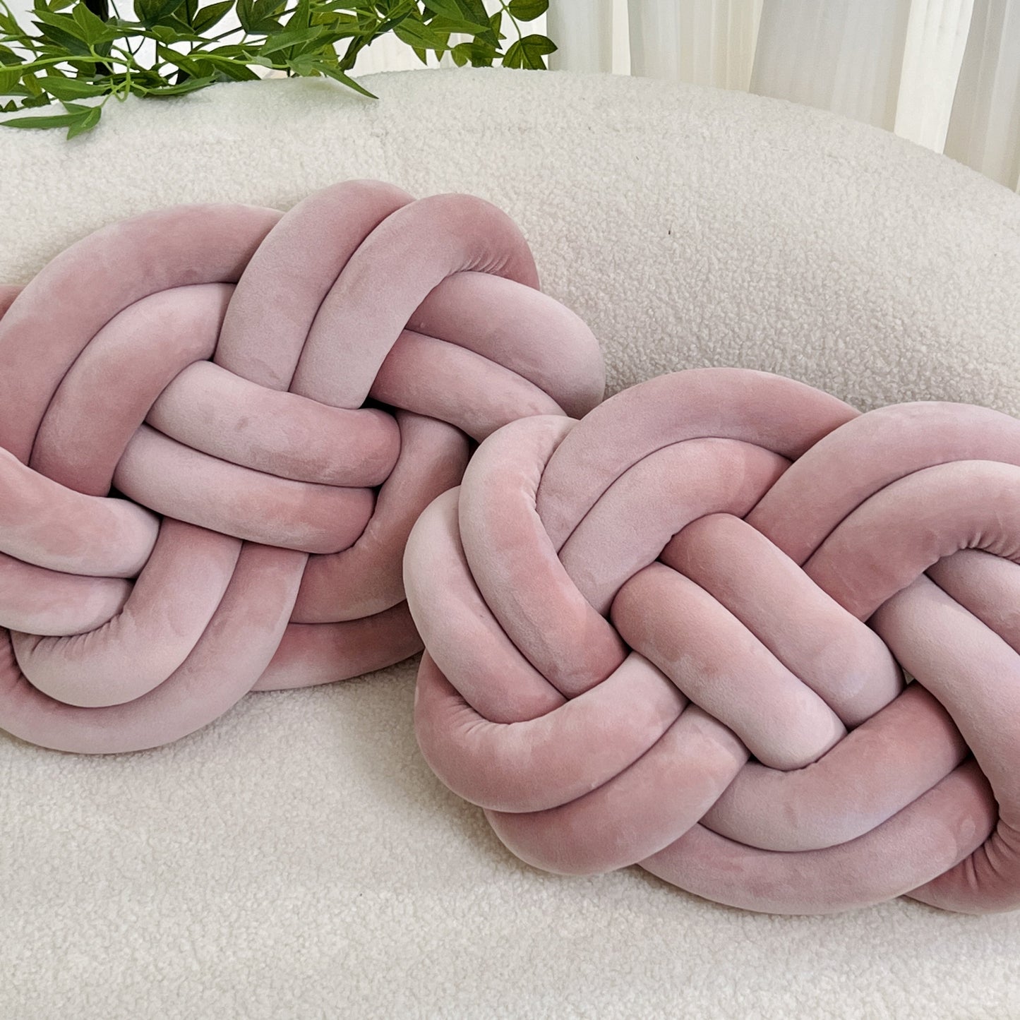 Weiche Kissen Luxus Komfort mit Knöpfen Modern